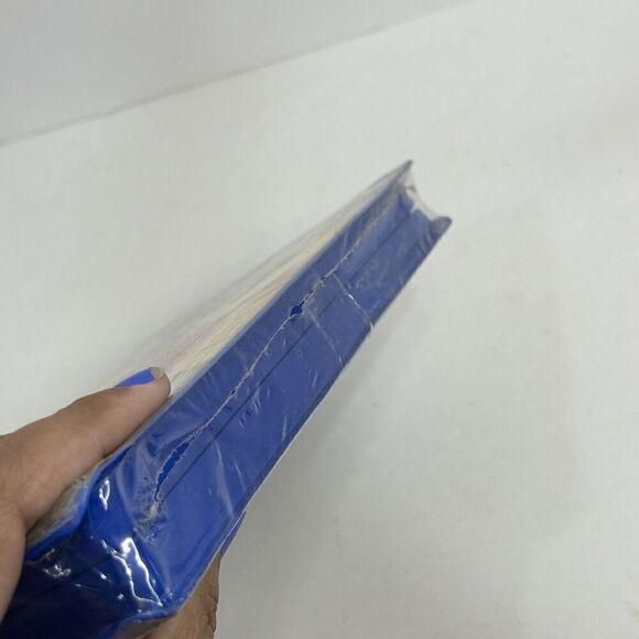 Stuart Little 2 VHS Video Tape Clamshell Stewart Rare Blue Case NEARLY NEW! - Picture 4 of 6